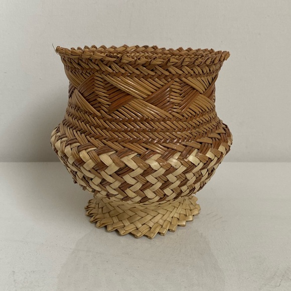 🌸Vintage Tarahumara Indian basket - Picture 1 of 12